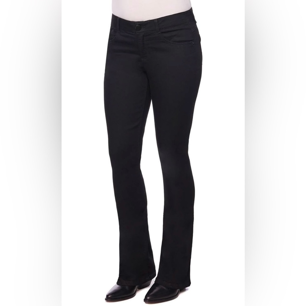 Democracy itty bitty boot cut jean, black, size 8.